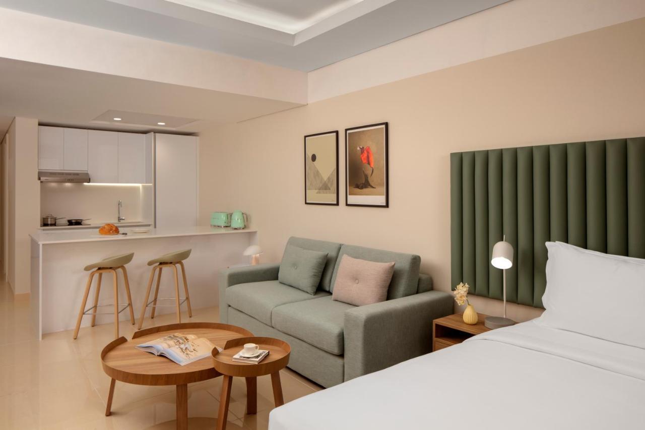 Staybridge Suites Dubai Internet City By Ihg Exterior photo