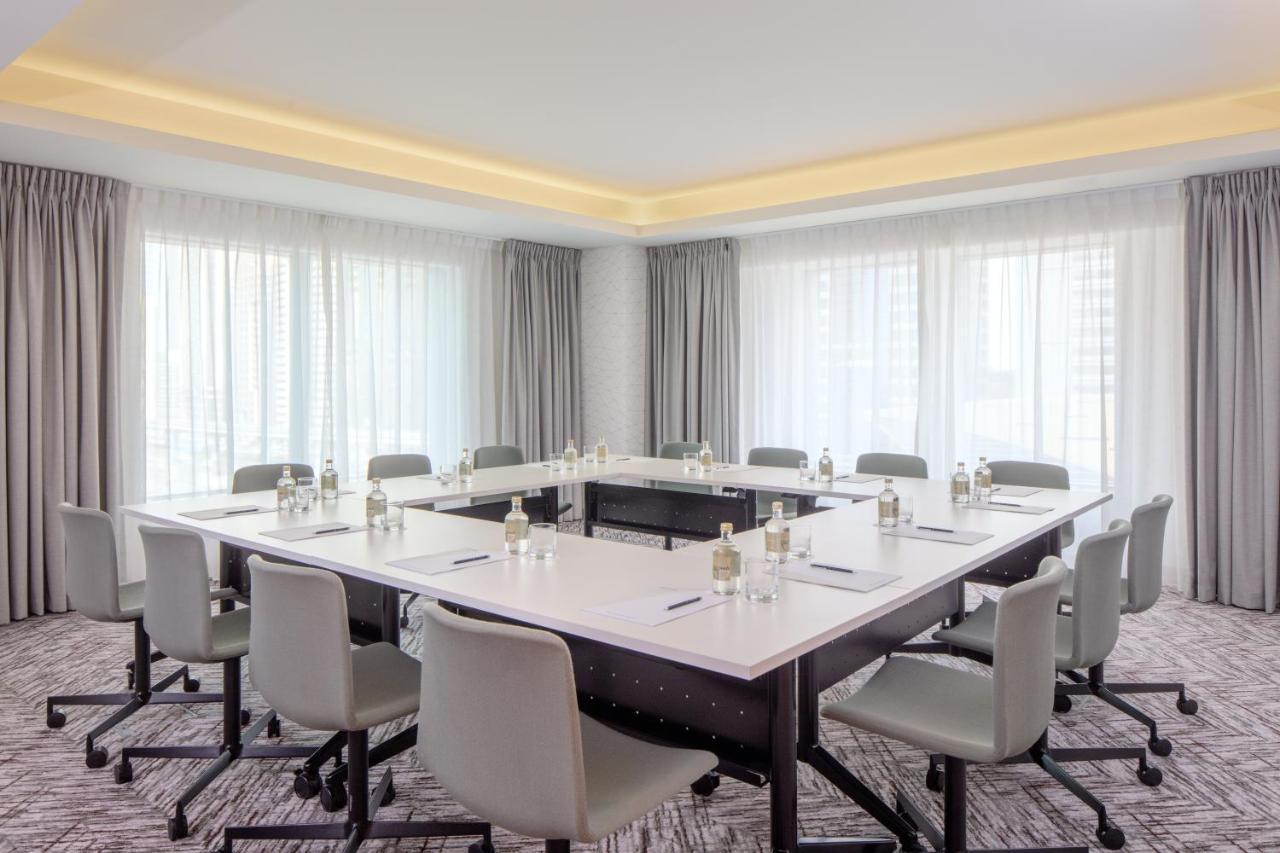 Staybridge Suites Dubai Internet City By Ihg Exterior photo