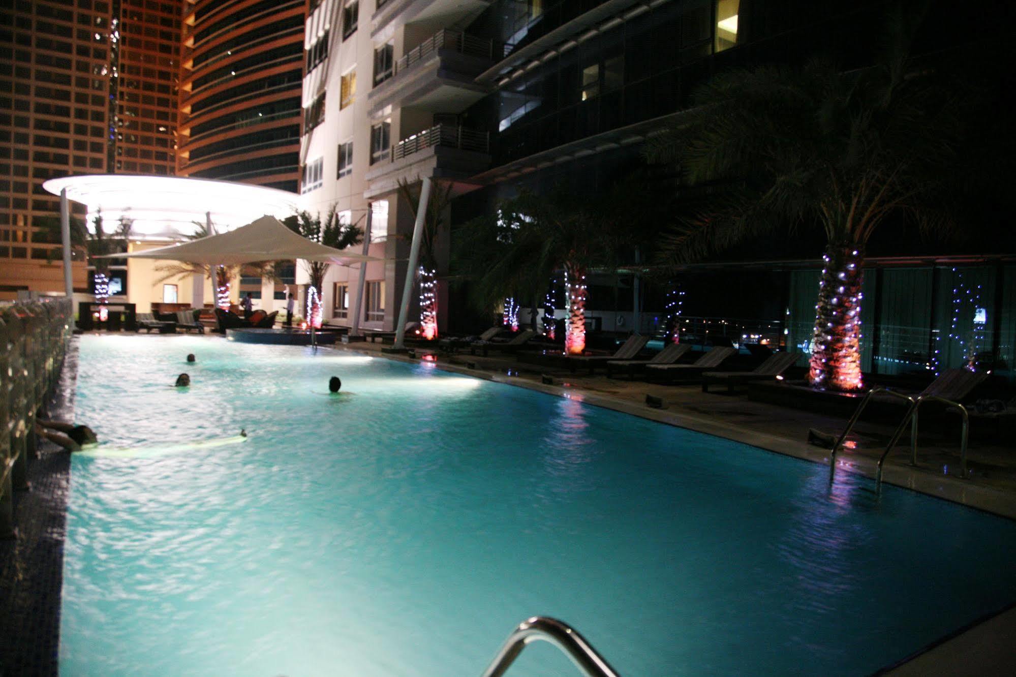 Staybridge Suites Dubai Internet City By Ihg Exterior photo